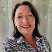 Alison Hurst 